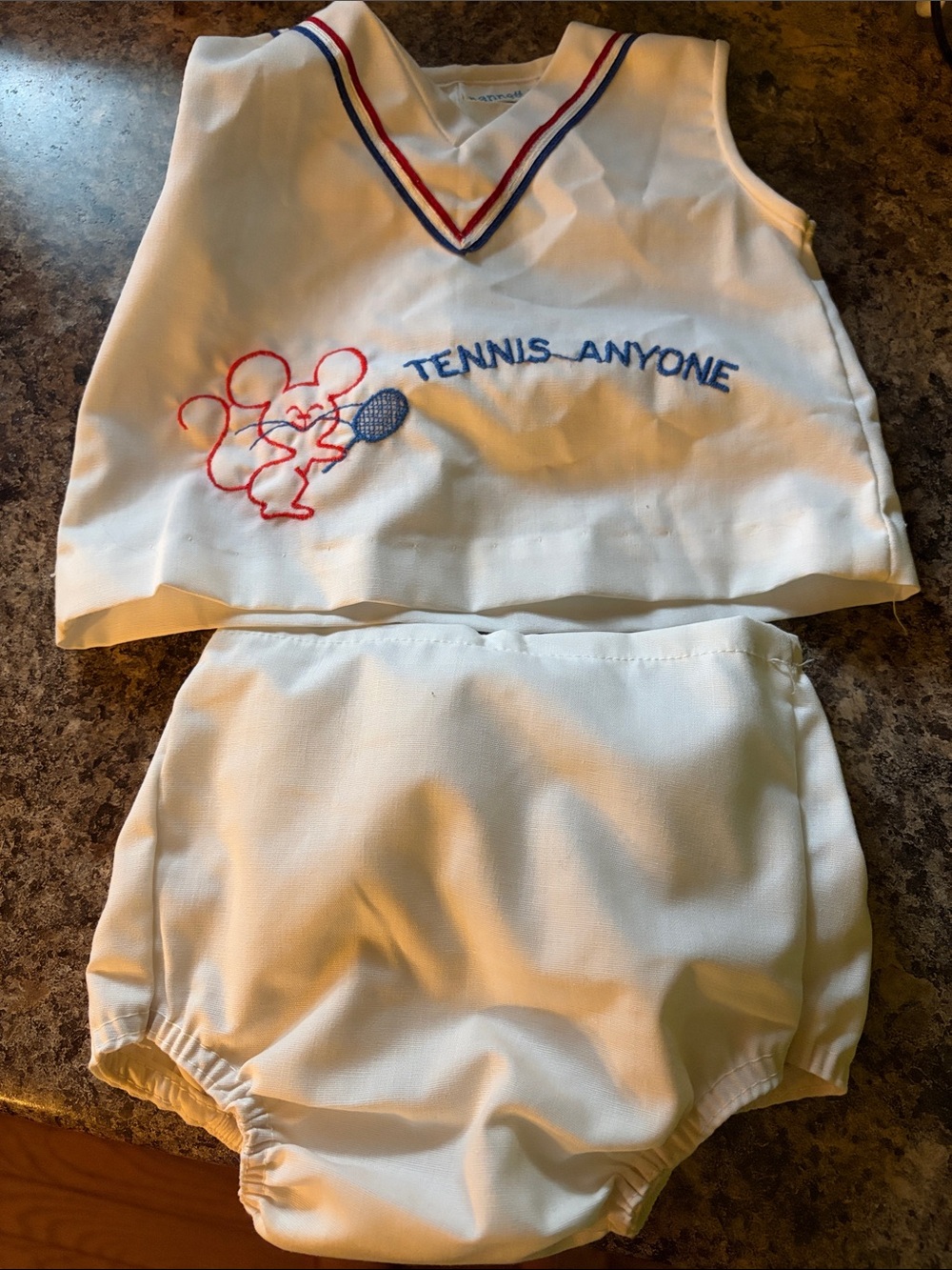 NWT Vintage Nannette White Baby Set with Red & Blue Trim size 14-18 pounds